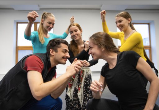 Cigány folklór. Duna Táncműhely. HOL Magazin 2022.