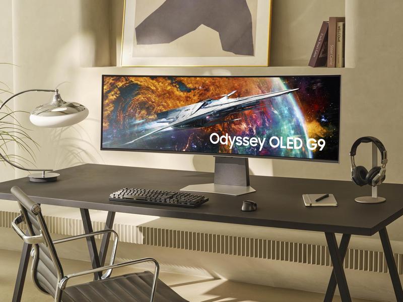 Samsung Odyssey OLED G9. HOL Magazin 2023.