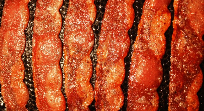 Gierlinger bacon. A tökéletes grillezés titka. HOL Magazin 2023.