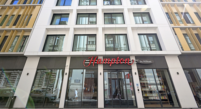 A Hampton by Hilton Budapest City Centre – a Hampton by Hilton első magyarországi szállodája Budapest belvárosában – megnyitotta kapuit.