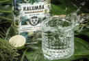 Kalumba White Gin Special Sleeve. HOL Magazin 2025.