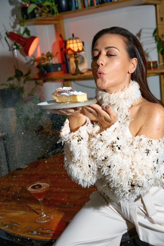 Nagy Adri kecskeméti csárdahangulatú ételei a Madhouseban. HOL Magazin 2025.