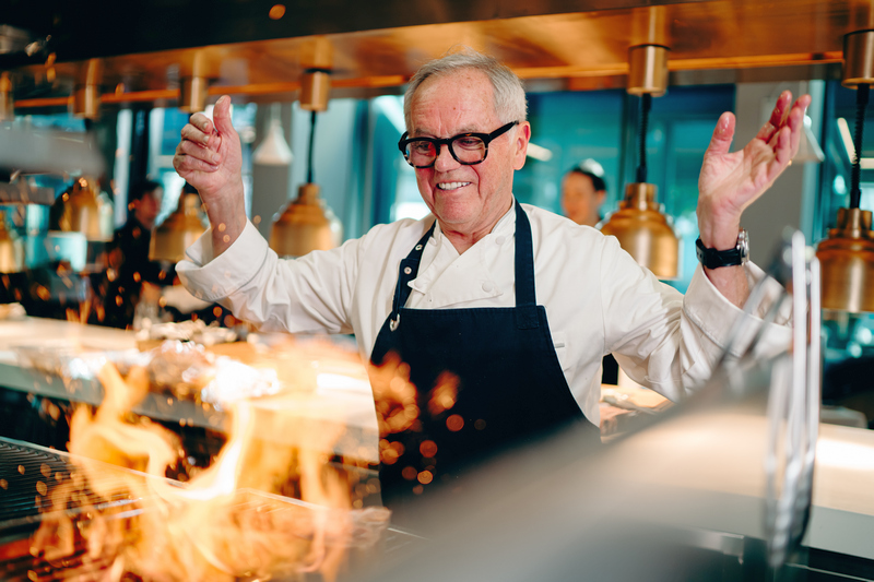 Byron & Wolfgang Puck nmzetközi vacsorasorozata Budapesten is. HOL Magazin 2026.